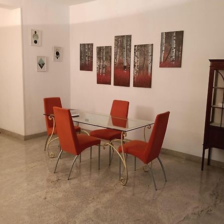 Pane & Pomodoro Beach Roomy Flat Барі Екстер'єр фото