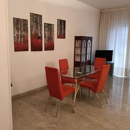 Pane & Pomodoro Beach Roomy Flat Барі Екстер'єр фото