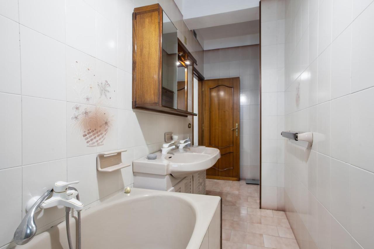 Pane & Pomodoro Beach Roomy Flat Барі Екстер'єр фото