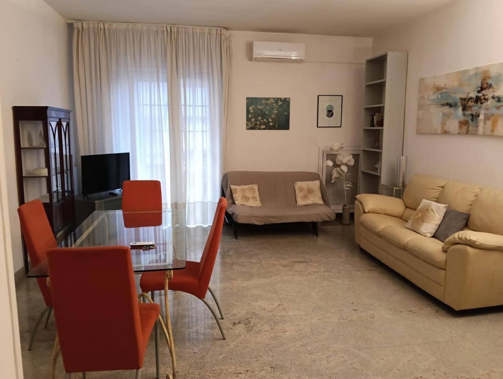 Pane & Pomodoro Beach Roomy Flat Барі Екстер'єр фото